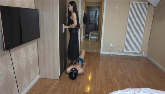 104501vhiy99obmqquyq49.jpg
